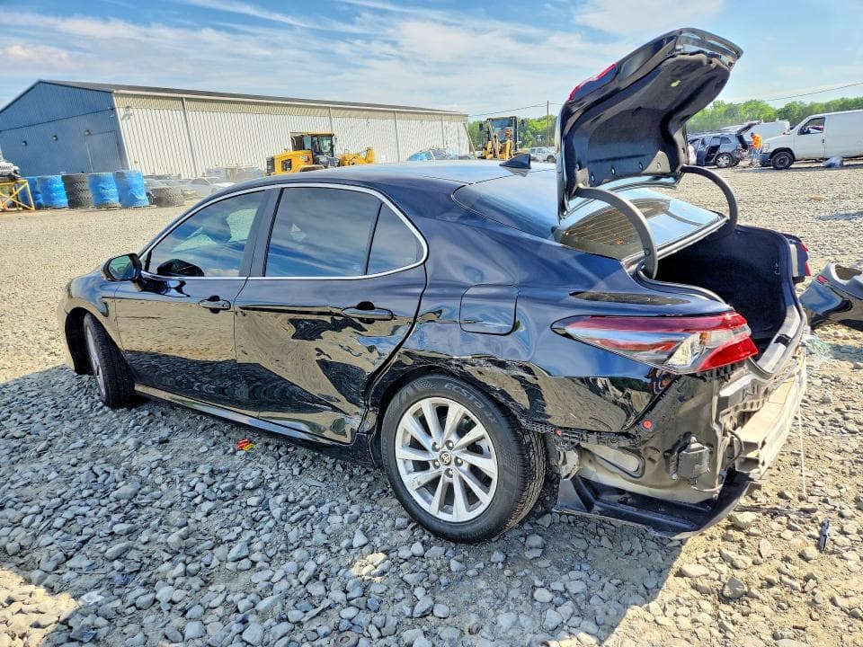 2024 TOYOTA CAMRY LE LE 3