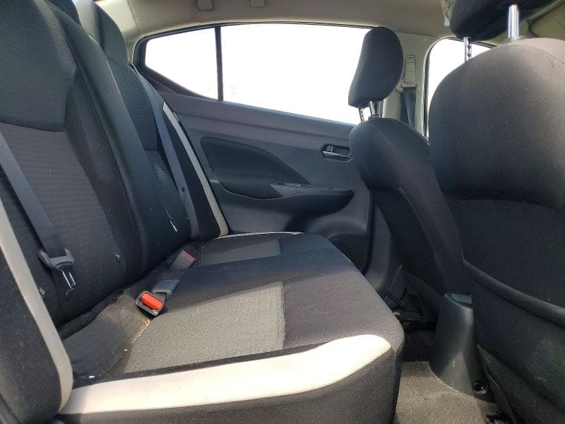 2021 NISSAN VERSA SV 10