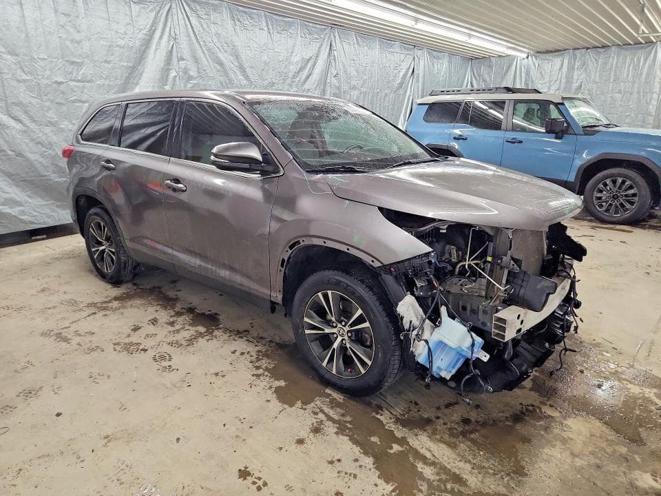 2019 TOYOTA HIGHLANDER LE PLUS 4