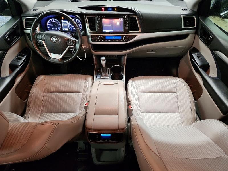 2019 TOYOTA HIGHLANDER LE PLUS 8