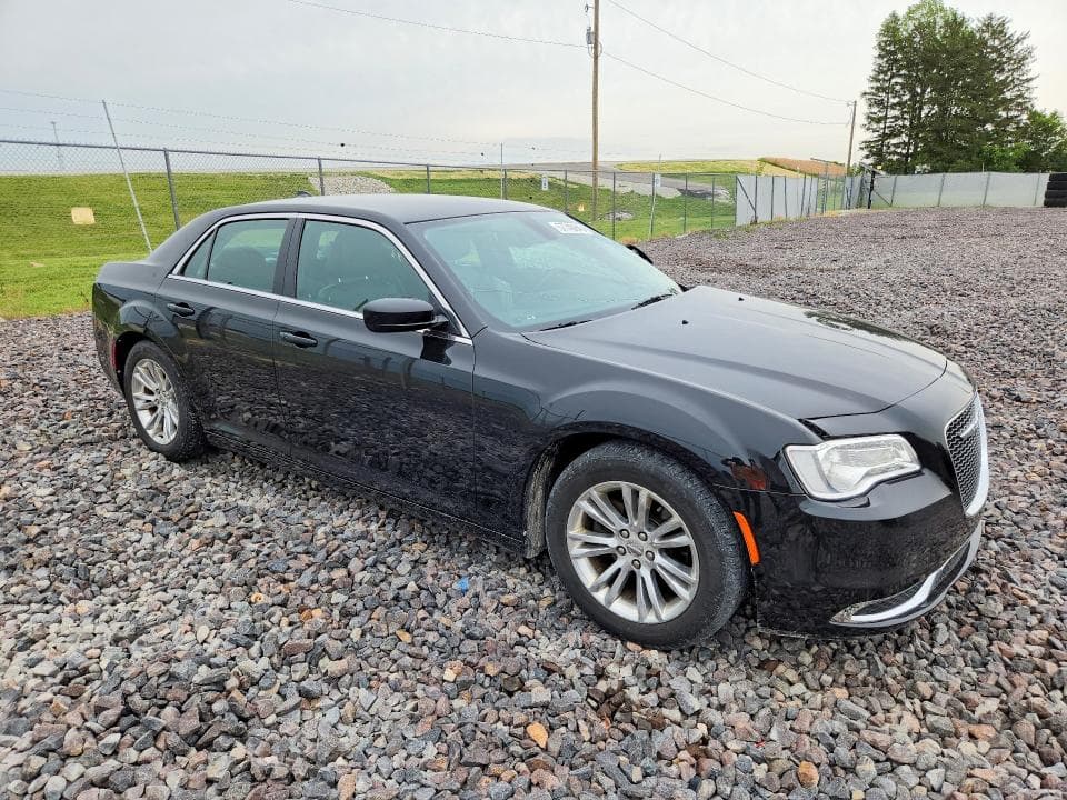 2016 CHRYSLER 300 LIMITED LIMITED 4