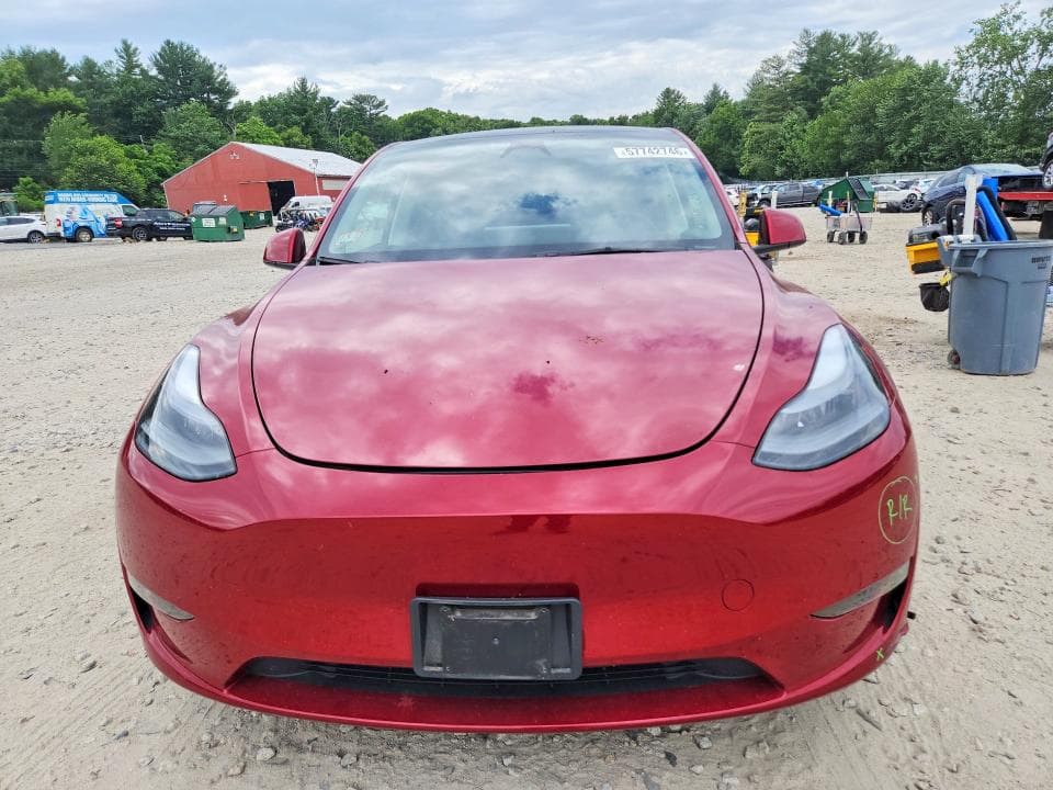 2024 TESLA MODEL Y 5