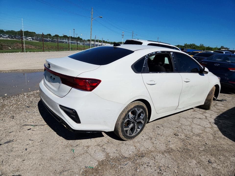 2020 KIA FORTE LXS 3