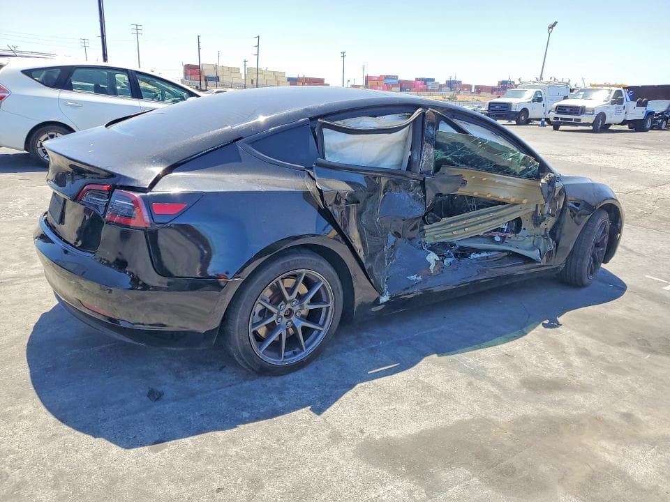 2022 TESLA MODEL 3 3