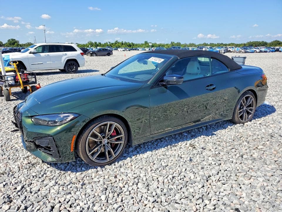 2023 BMW M440I