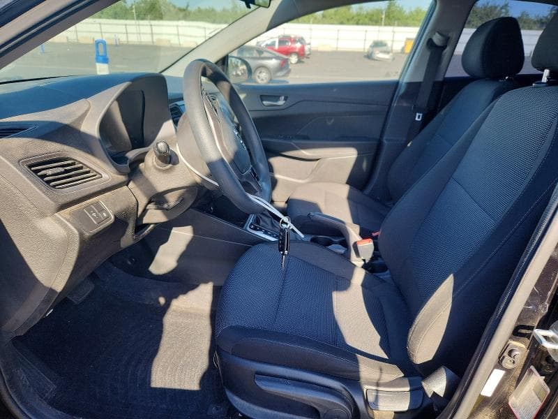 2019 HYUNDAI ACCENT SE 7