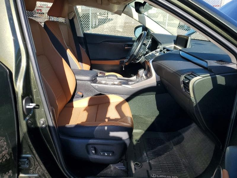 2021 LEXUS NX 300 BASE 7