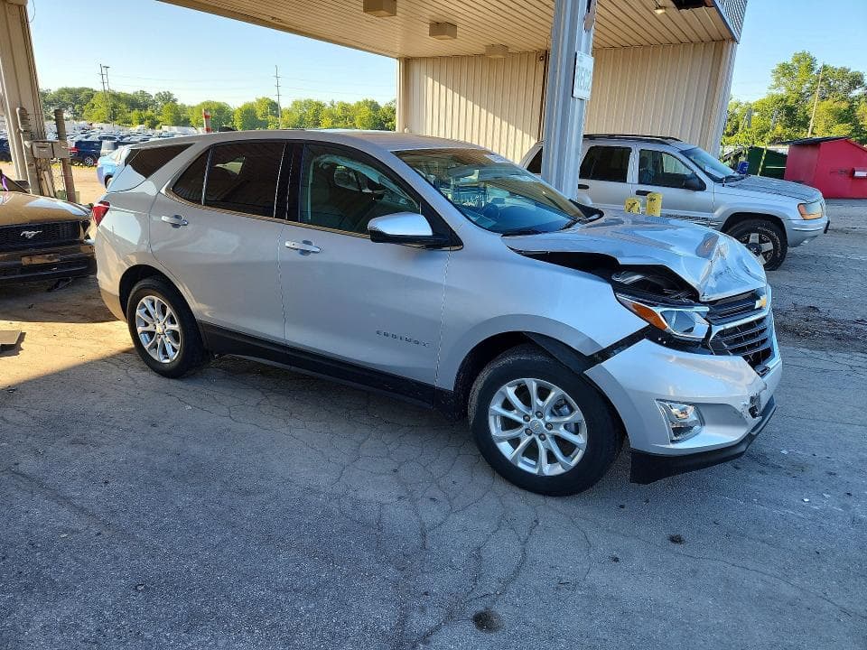 2018 CHEVROLET EQUINOX LT LT 4