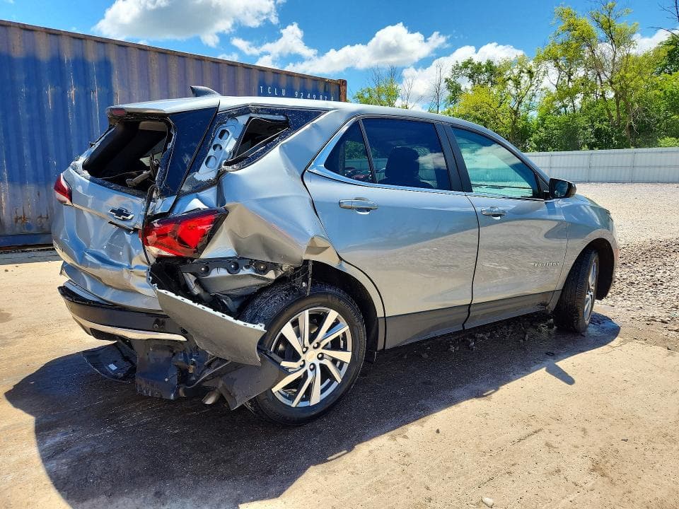 2024 CHEVROLET EQUINOX LT 3