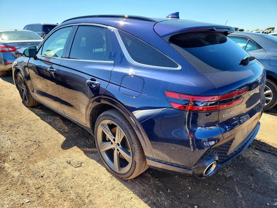 2025 GENESIS GV70 2.5T STANDARD 2
