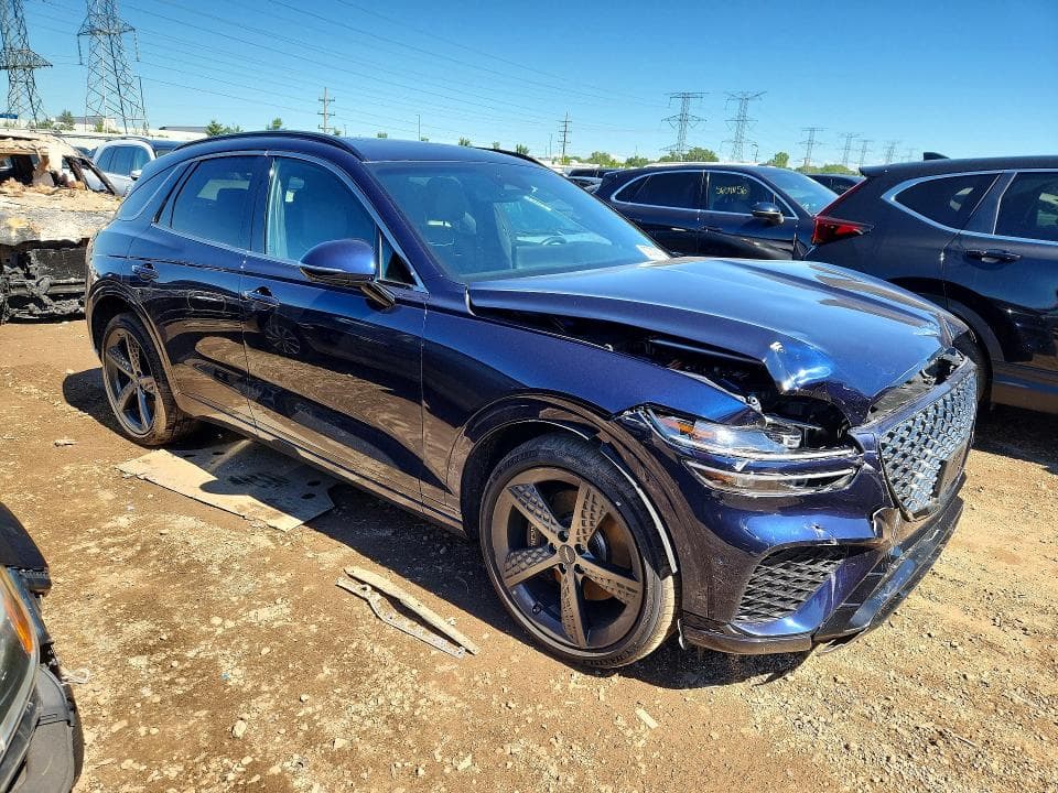 2025 GENESIS GV70 2.5T STANDARD 4