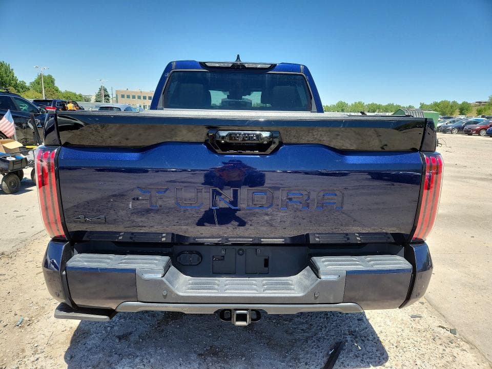 2023 TOYOTA TUNDRA PLATINUM HV PLATINUM HV 6