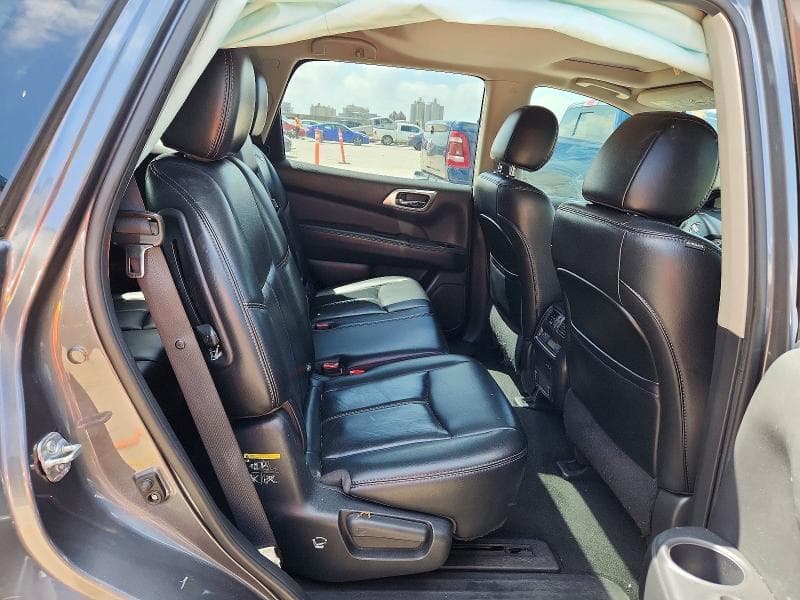 2017 NISSAN PATHFINDER SL 11