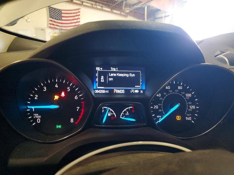 2018 FORD ESCAPE TITANIUM 9