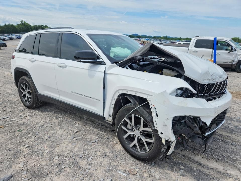 2025 JEEP GRAND CHEROKEE LIMITED 4