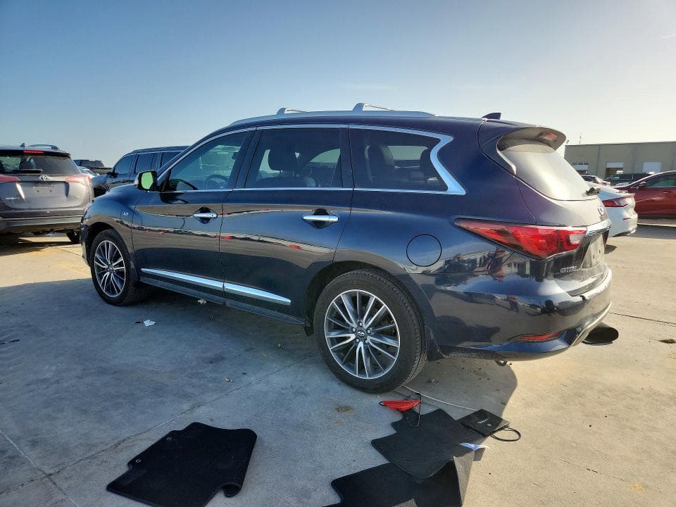 2019 INFINITI QX60 LUXE 2