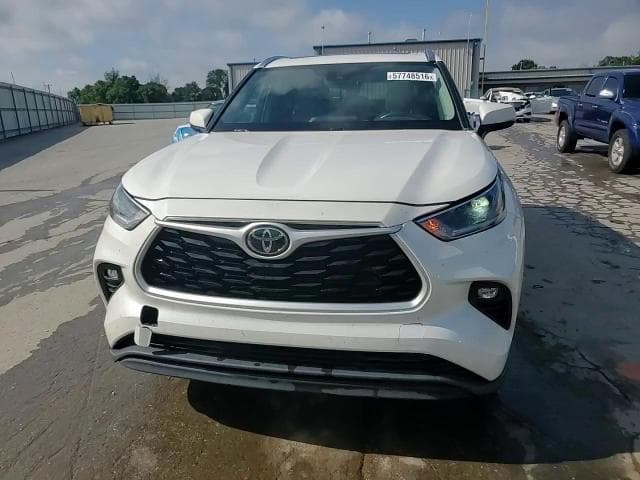 2021 TOYOTA HIGHLANDER XLE XLE 15