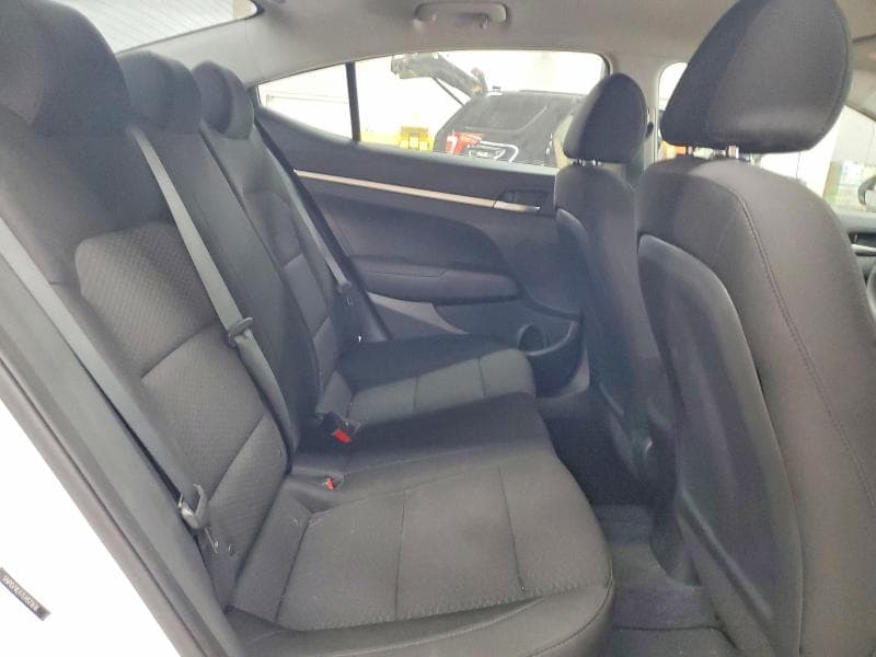 2020 HYUNDAI ELANTRA SE SE 10