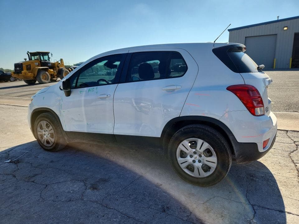 2018 CHEVROLET TRAX LS 2