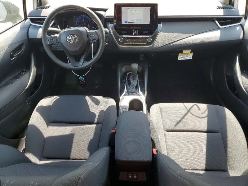 2026 TOYOTA COROLLA LE LE 8