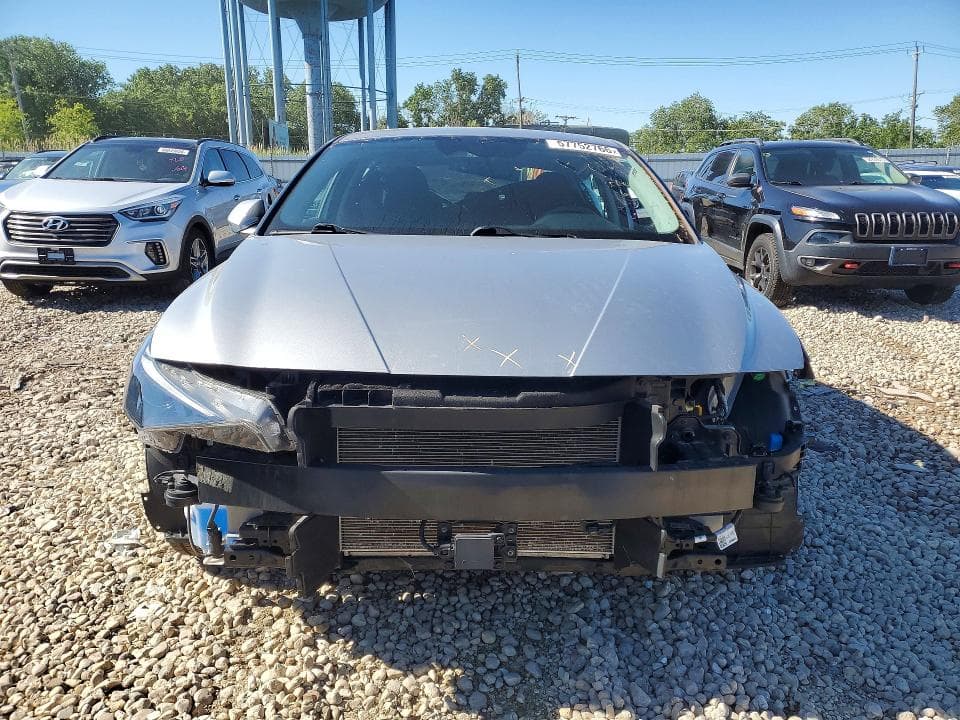 2022 HYUNDAI ELANTRA SEL 5
