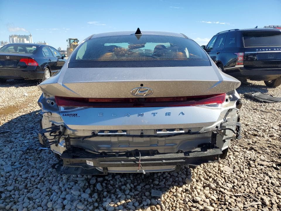 2022 HYUNDAI ELANTRA SEL 6