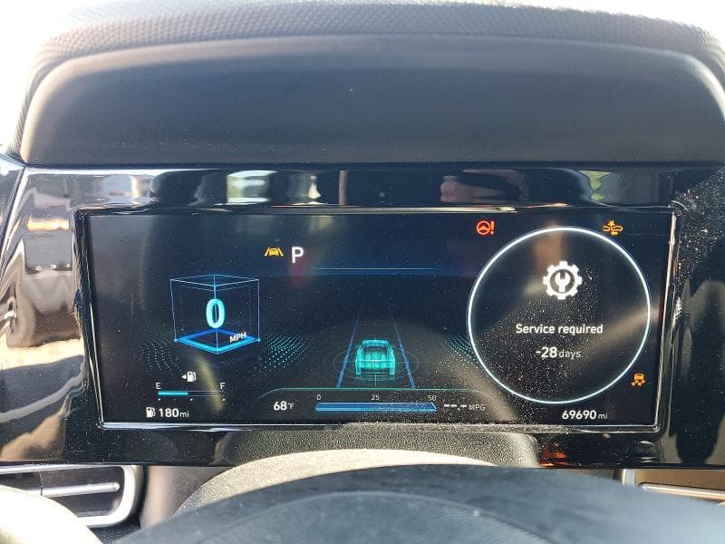 2022 HYUNDAI ELANTRA SEL 9