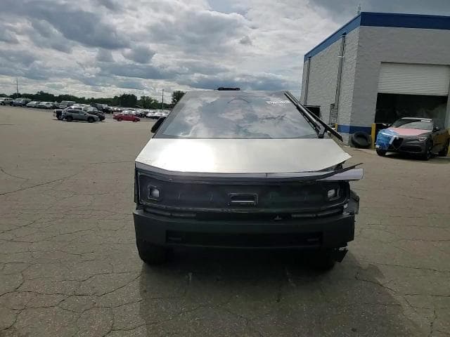 2024 TESLA CYBERTRUCK 14