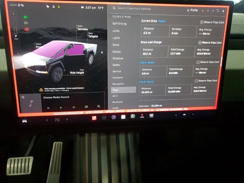 2024 TESLA CYBERTRUCK 9