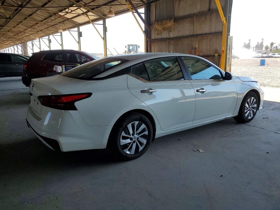 2024 NISSAN ALTIMA S 3