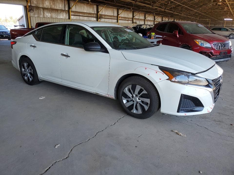 2024 NISSAN ALTIMA S 4