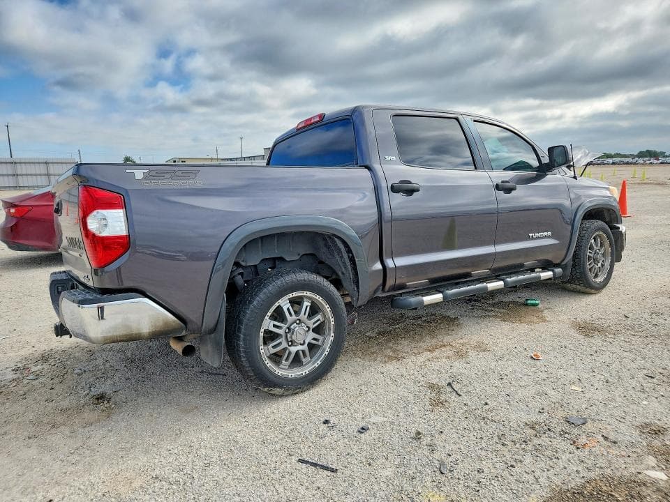 2017 TOYOTA TUNDRA CREWMAX SR5 CREWMAX SR5 3