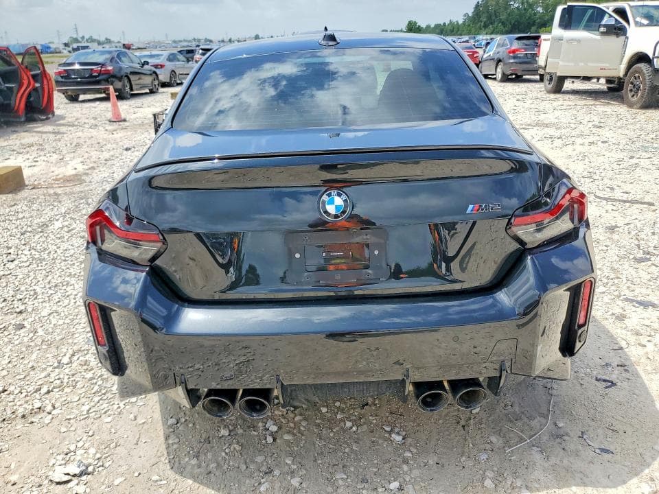2025 BMW M2 6
