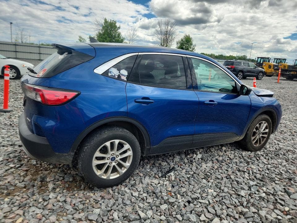 2022 FORD ESCAPE SE SE 3