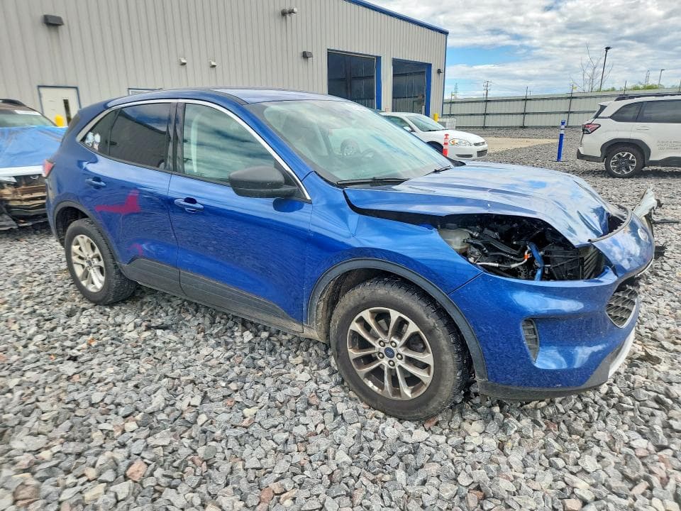 2022 FORD ESCAPE SE SE 4