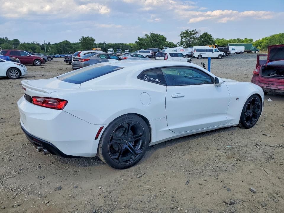 2018 CHEVROLET CAMARO LT 3