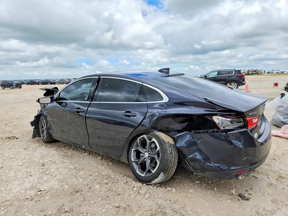 2023 CHEVROLET MALIBU LT 2