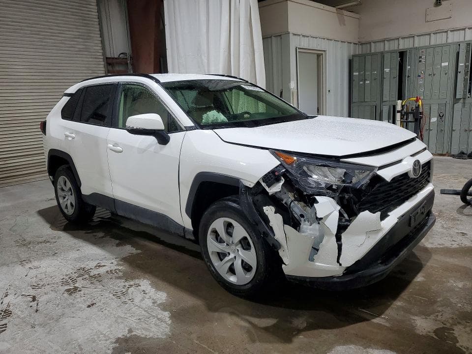 2019 TOYOTA RAV4 LE 4