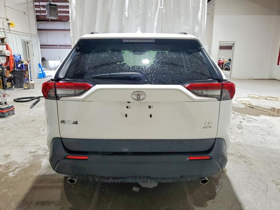 2019 TOYOTA RAV4 LE 6