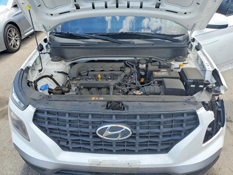 2022 HYUNDAI VENUE SE 11
