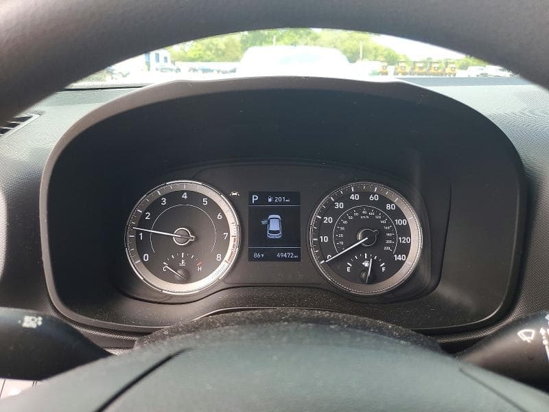 2022 HYUNDAI VENUE SE 9