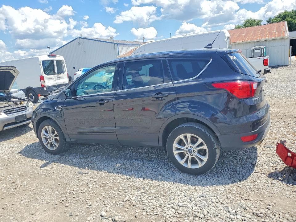 2019 FORD ESCAPE SE SE 2