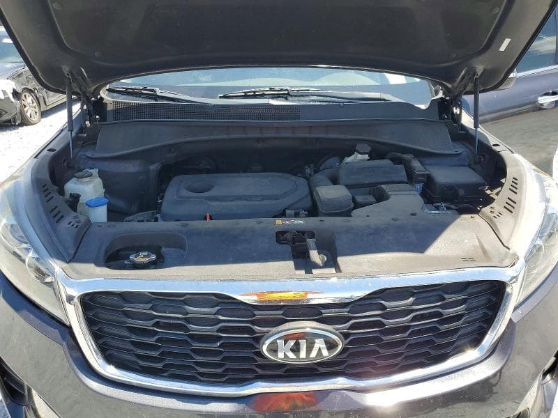 2019 KIA SORENTO LX 12