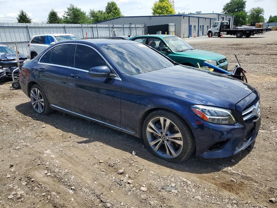 2019 MERCEDES-BENZ C 300 4