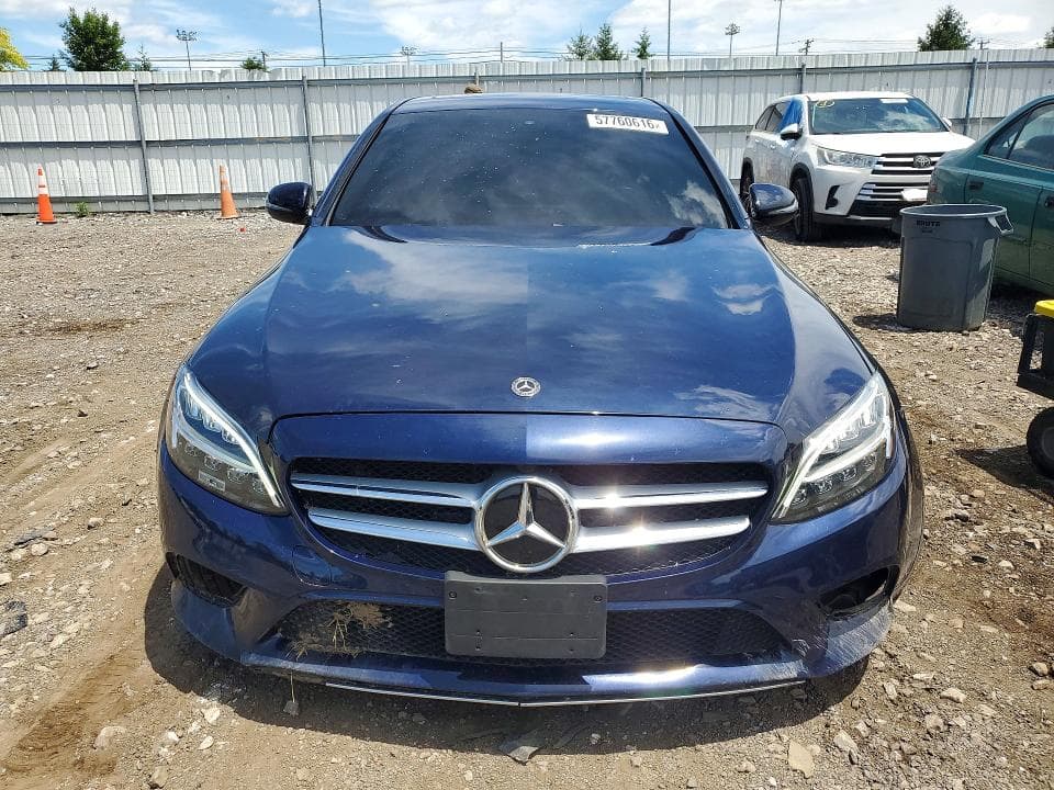 2019 MERCEDES-BENZ C 300 5
