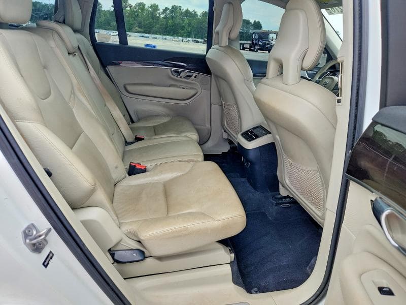 2018 VOLVO XC90 T6 T6 11