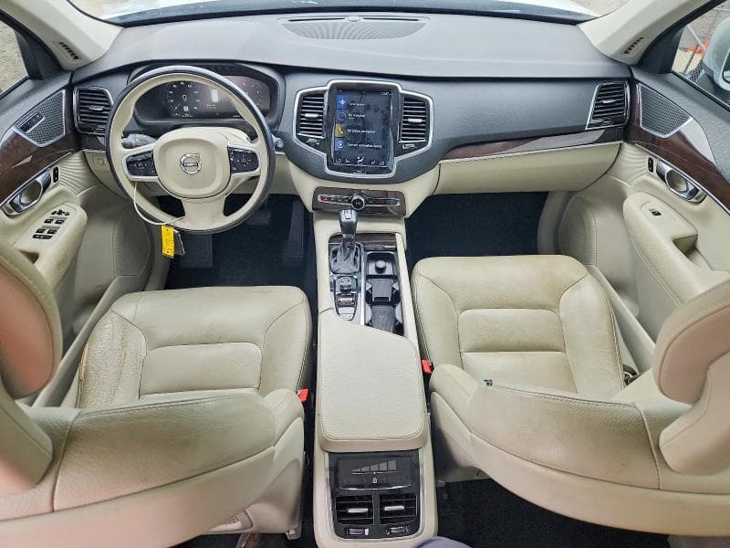 2018 VOLVO XC90 T6 T6 8