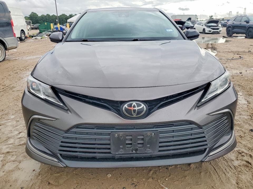 2023 TOYOTA CAMRY LE 5