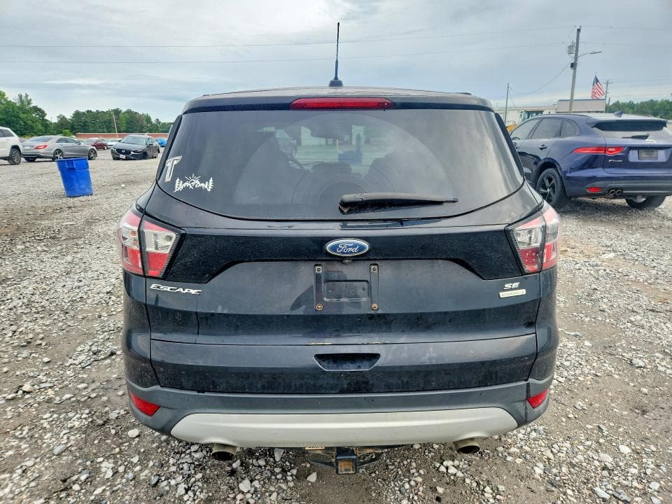 2017 FORD ESCAPE SE 6