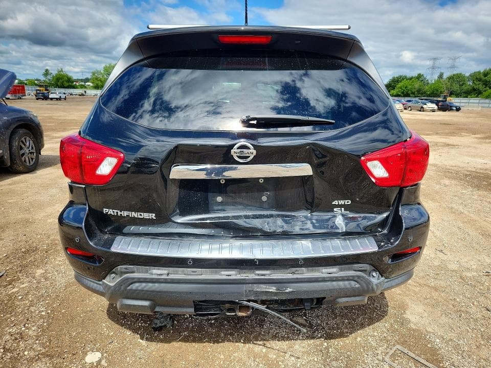 2017 NISSAN PATHFINDER SL 6